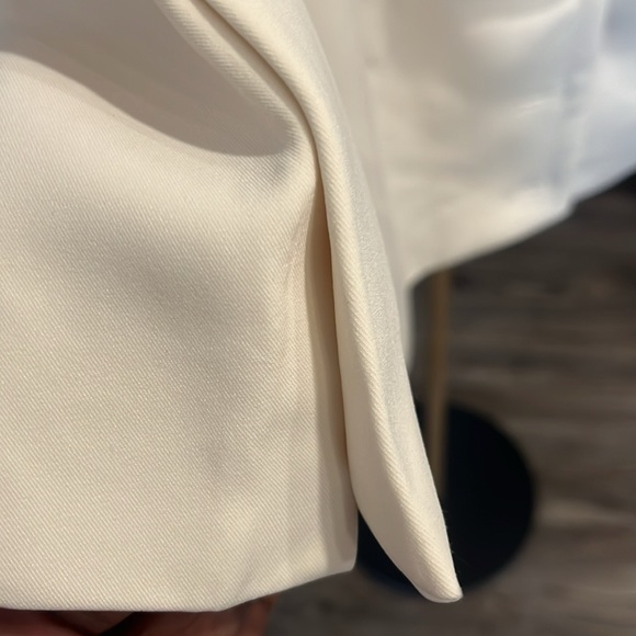 Ladies suit jacket dress. - Picture 3 of 7